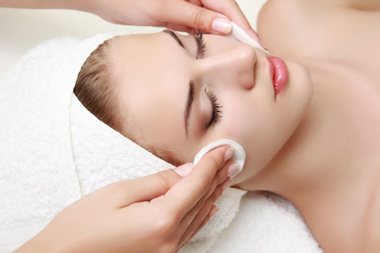 How Chemical Peel Improves The Appearance Of Your Skin