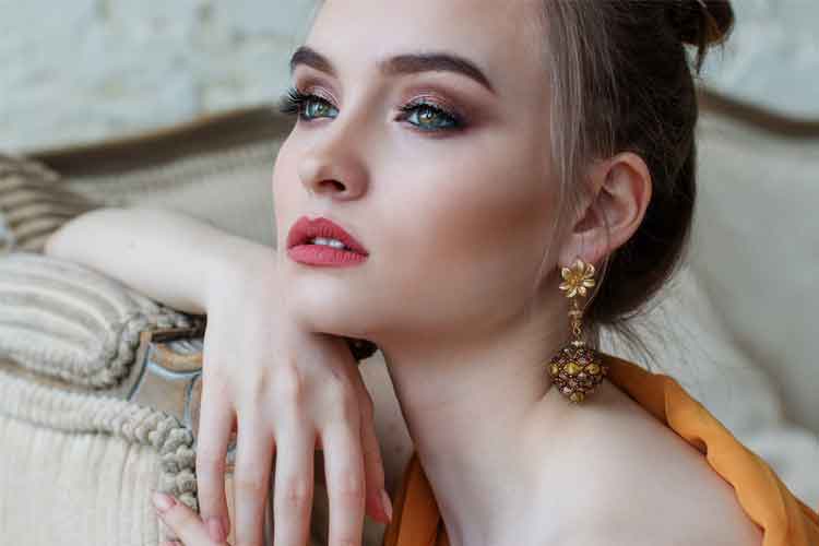 Skin Media Lip Plump